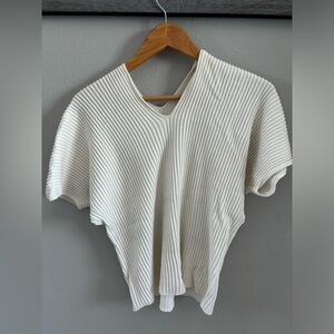 Uniqlo 3D print knit top